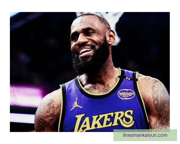 詹姆斯进球数据持续回暖，状态引发外界关注